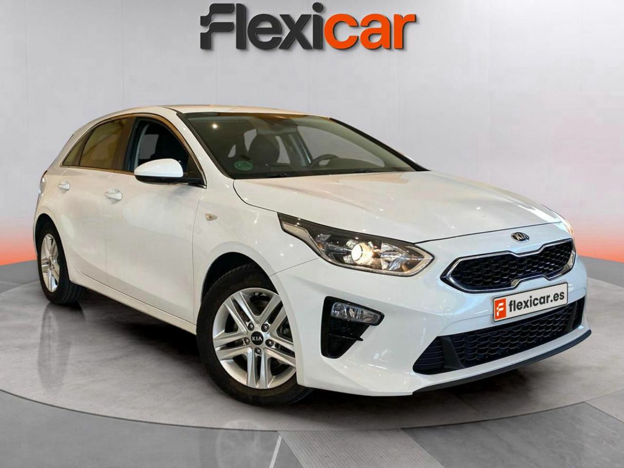 Vision vida  de segunda mano - kia ceed 2021 /