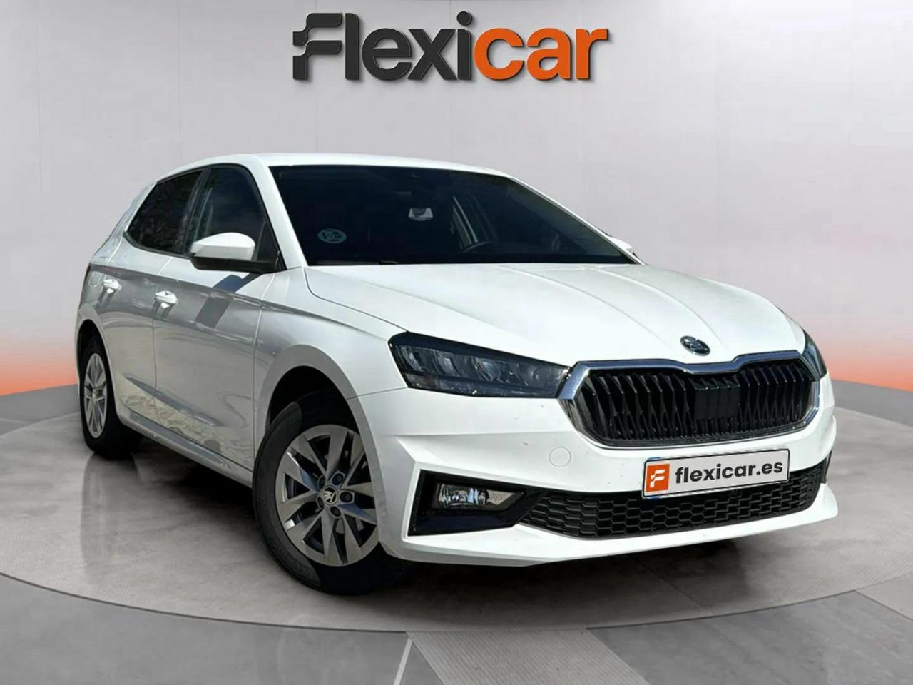 Skoda fabia con faros led  de segunda mano - skoda fabia 2023 /