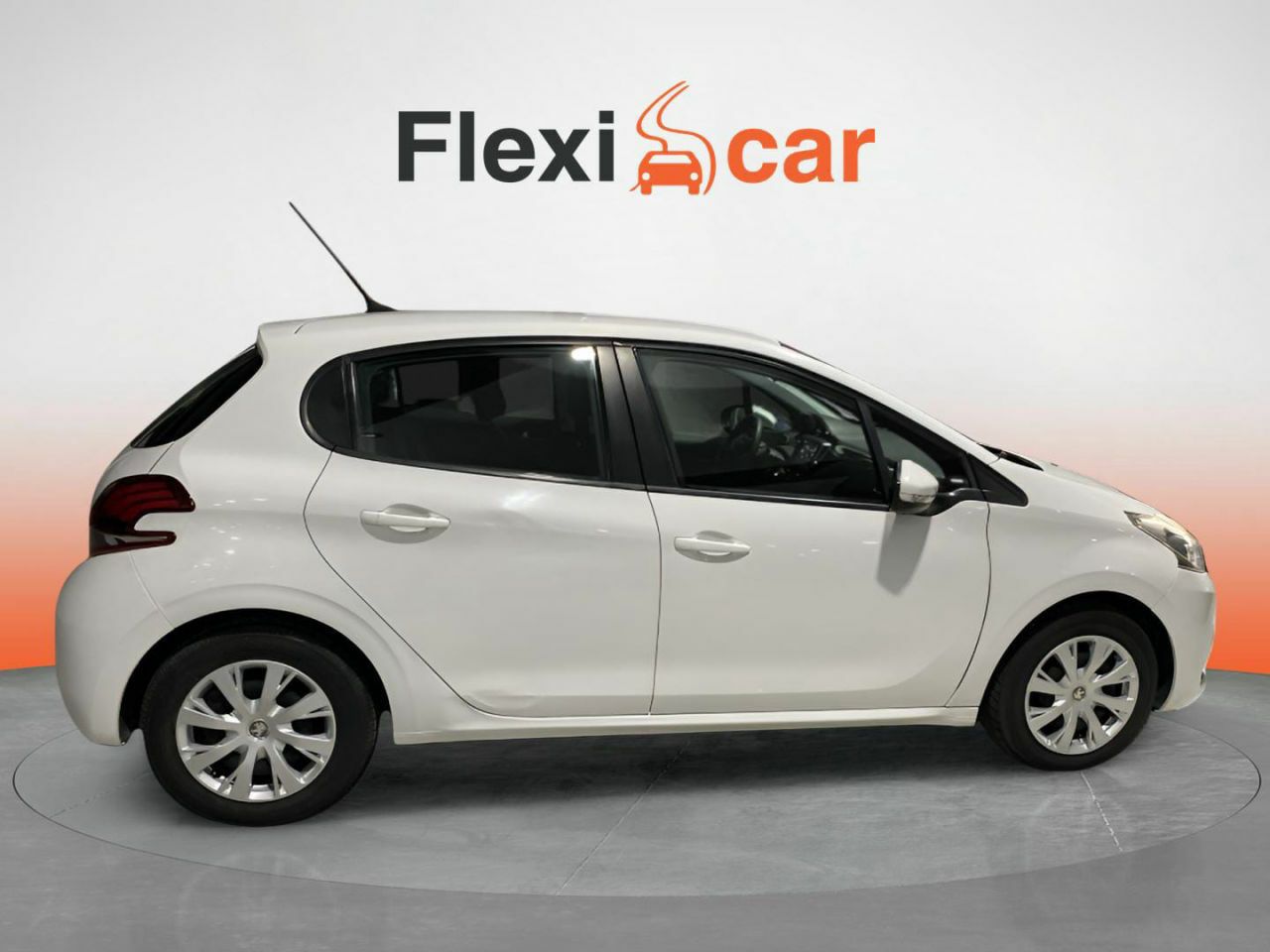 peugeot 208 2015 / foto grande (2)