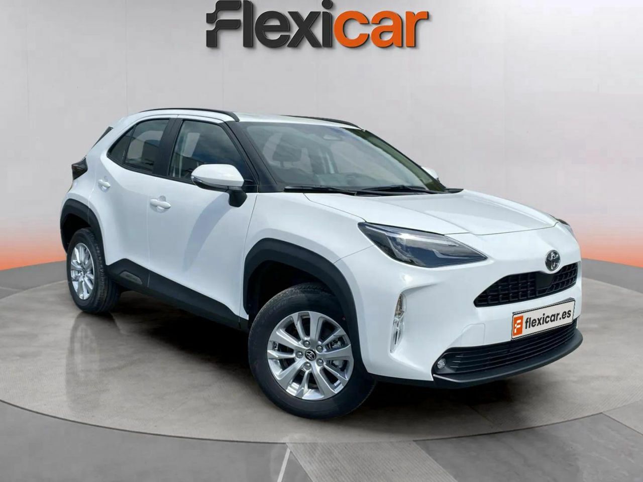Toyota yaris hibrido 2021  de segunda mano - toyota yaris cross 2024 /
