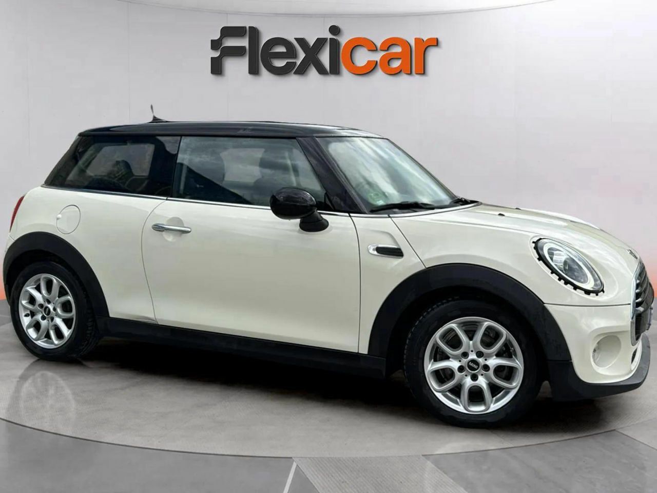 Mini cooper verde 2023  de segunda mano - mini cooper 2018 /