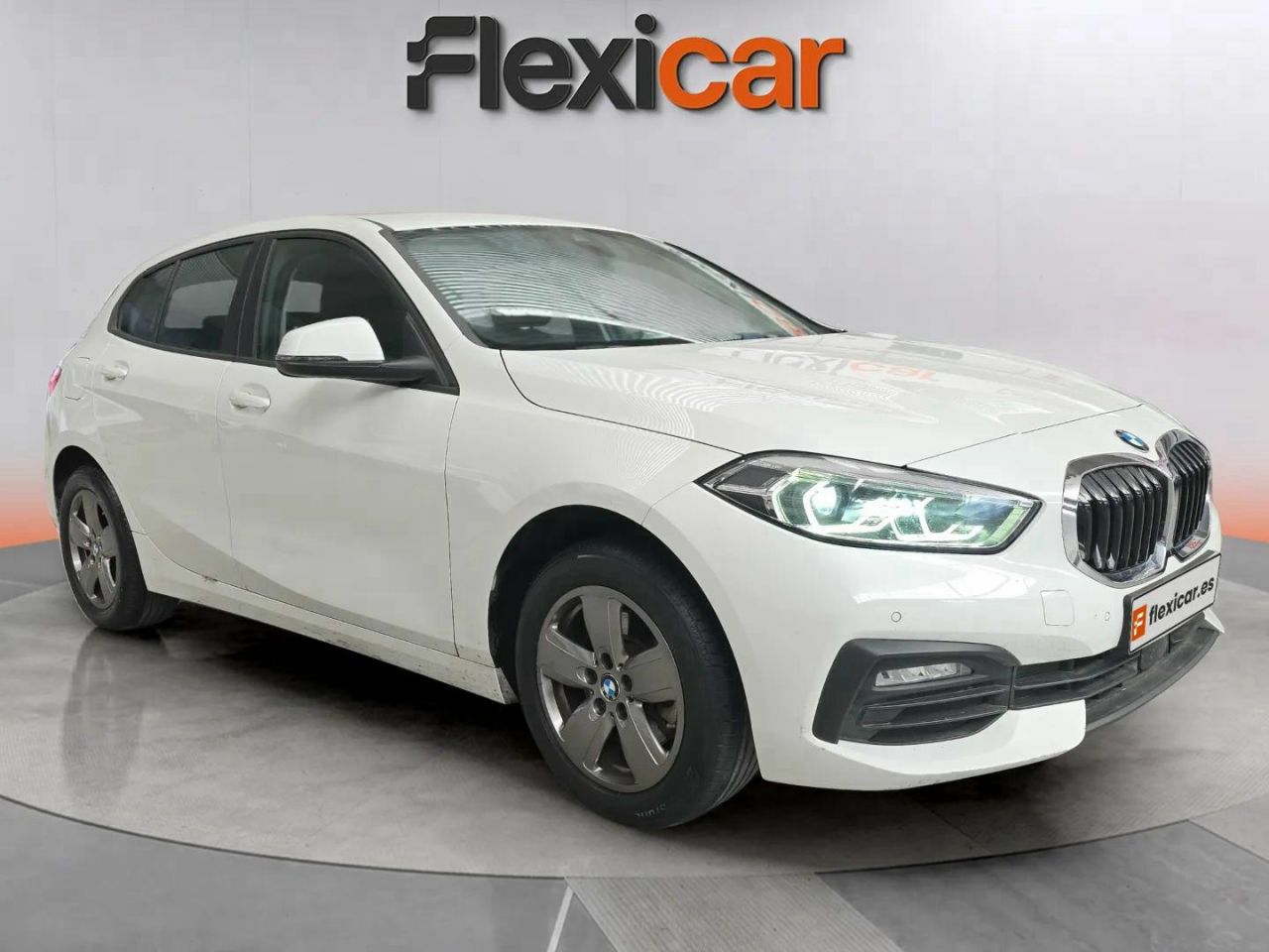 Foto bmw serie 1 2021 /