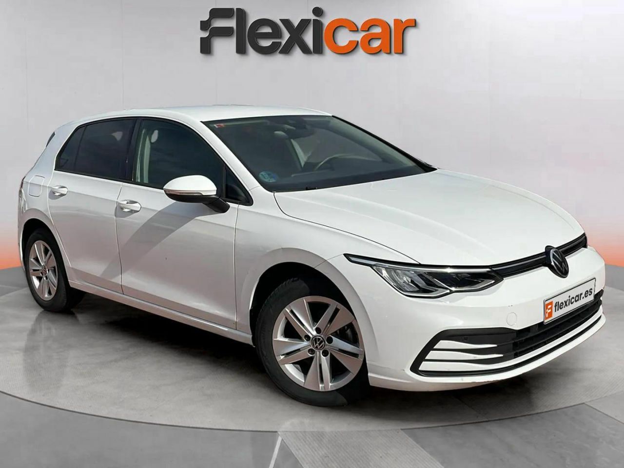 Foto volkswagen golf 2021 /