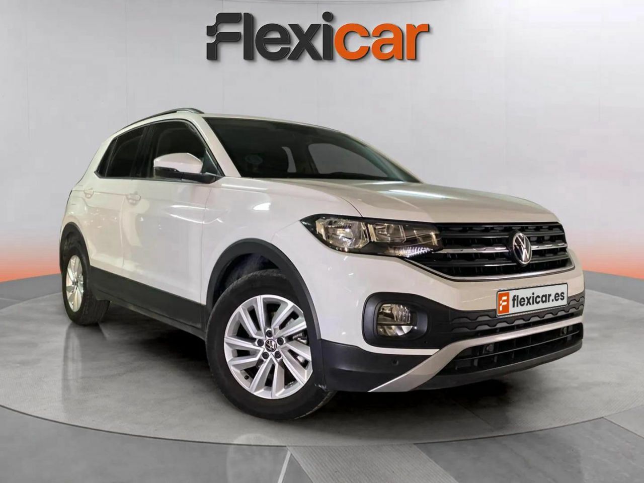 Volkswagen transporter 2019  de segunda mano - volkswagen t-cross 2021 /