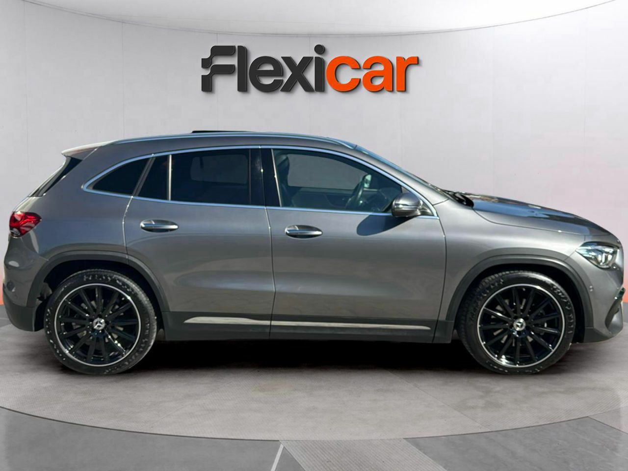 mercedes gla 2020 / foto grande (3)