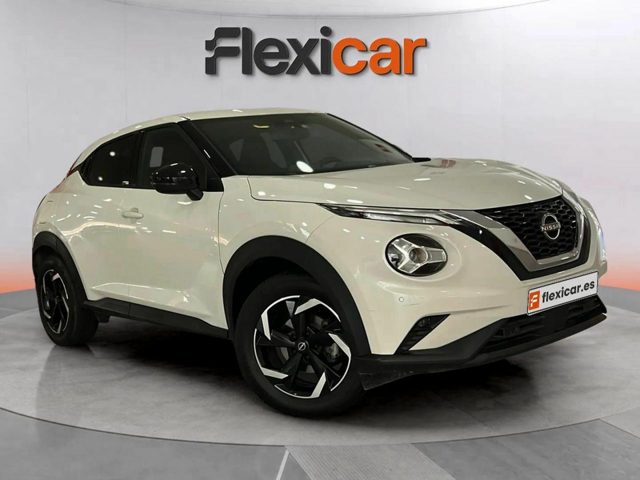 Foto nissan juke 2023 /