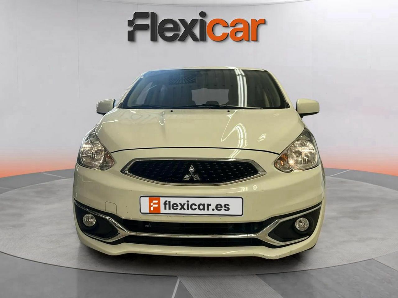 mitsubishi space star 2020 / foto grande (2)
