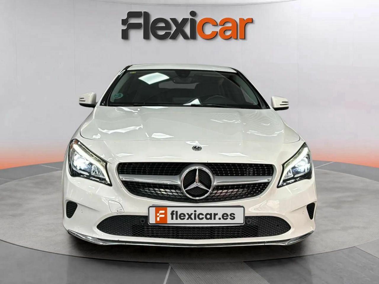 mercedes cla 2018 / foto grande (2)