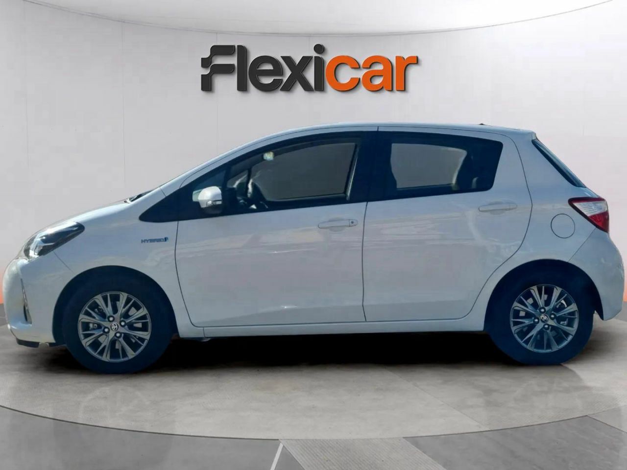 toyota yaris 2019 / foto grande (2)