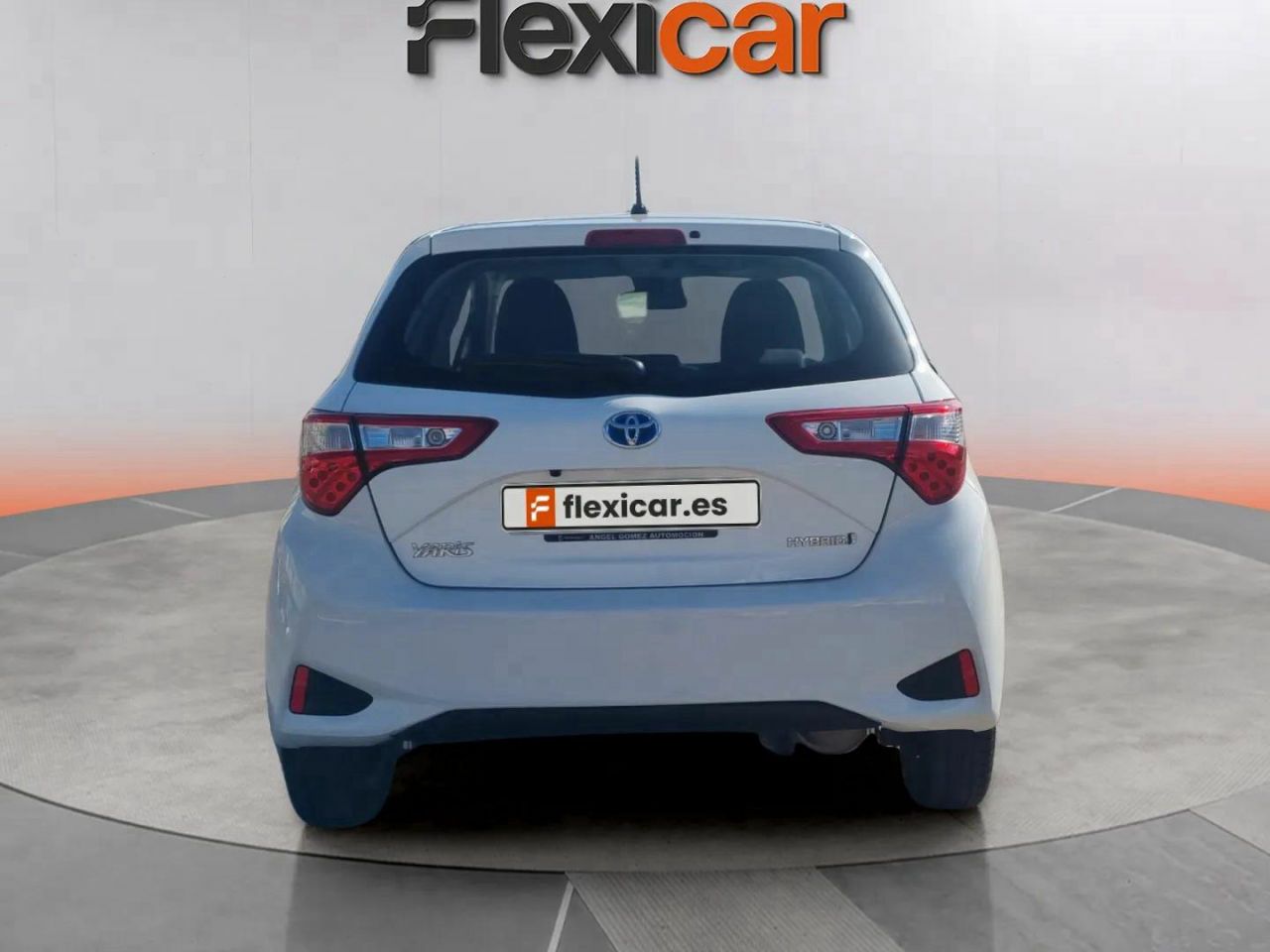 toyota yaris 2019 / foto grande (3)