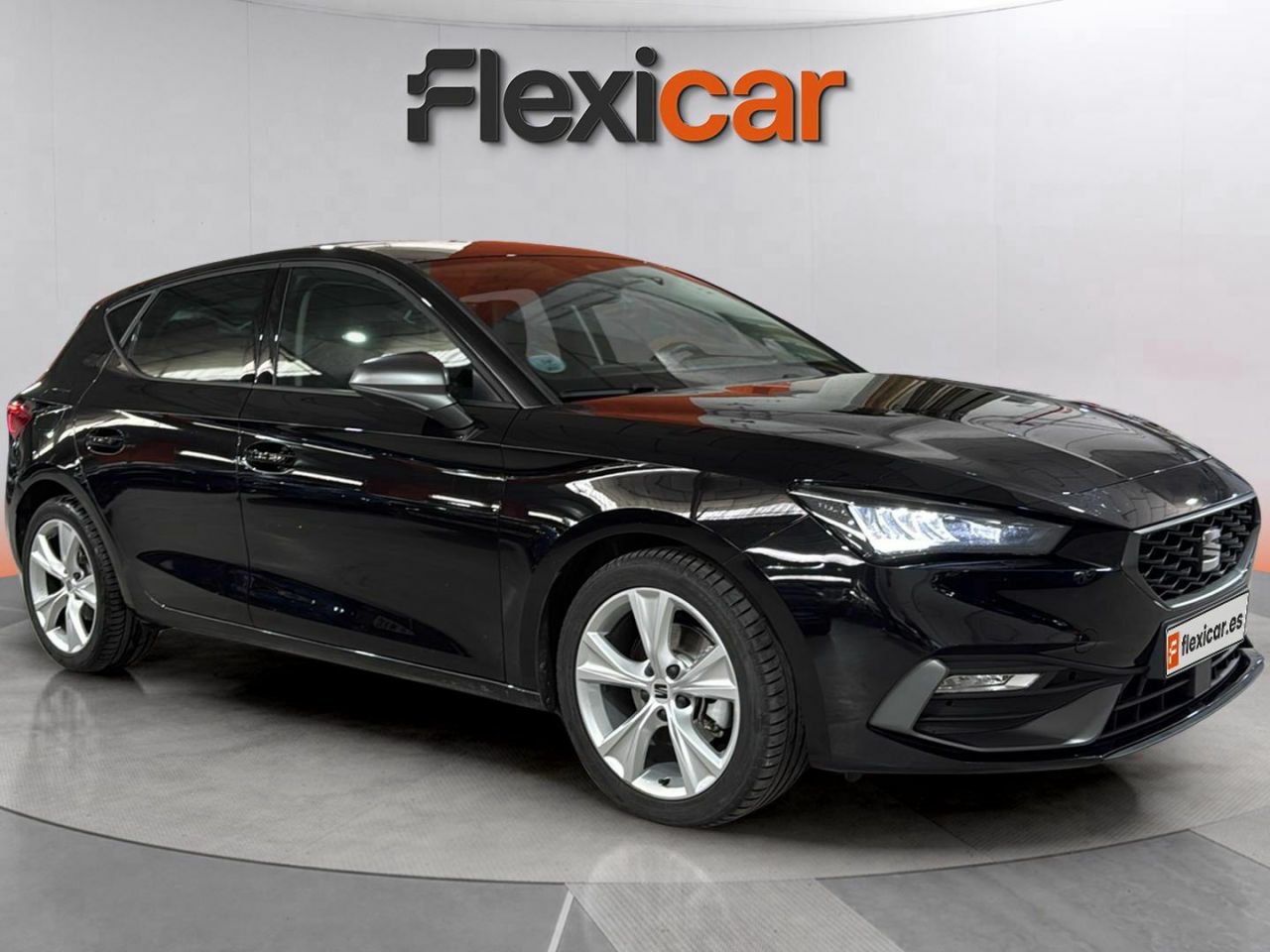 Seat ibiza 2023  de segunda mano - seat leon 2023 /