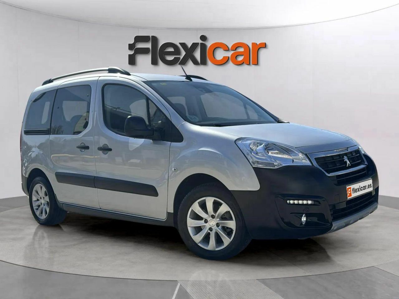 Peugeot 2008 motor gasolina  de segunda mano - peugeot partner 2018 /