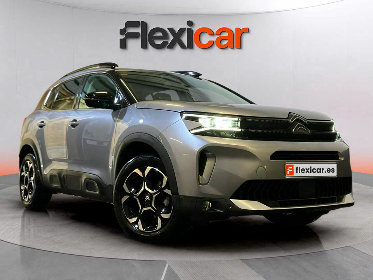 Coche con 5 plazas  de segunda mano - citroën c5 aircross 2023 /
