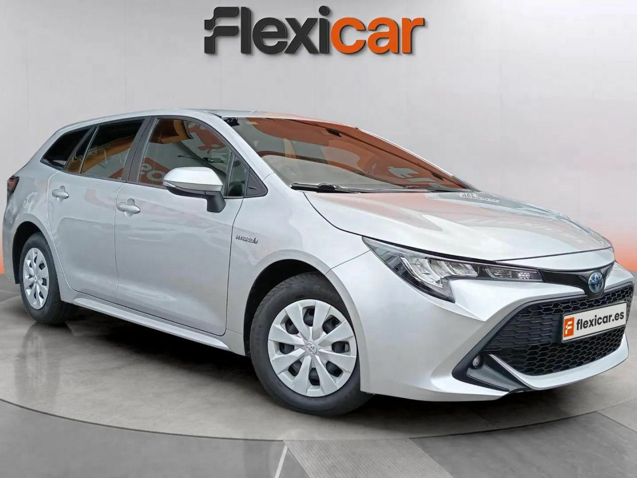 Toyota yaris hibrido 100cv  de segunda mano - toyota corolla 2019 /