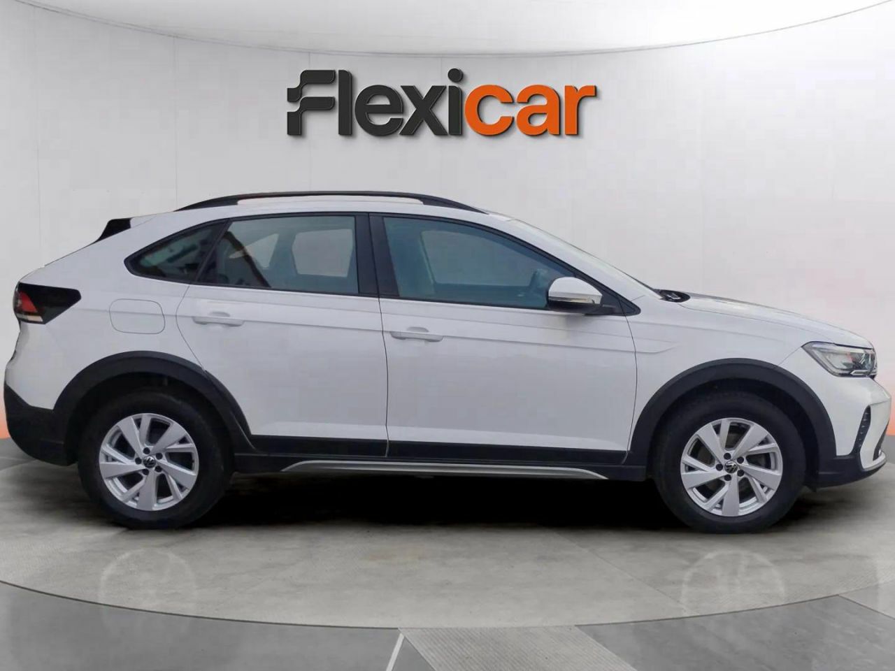 volkswagen taigo 2022 / foto grande (3)