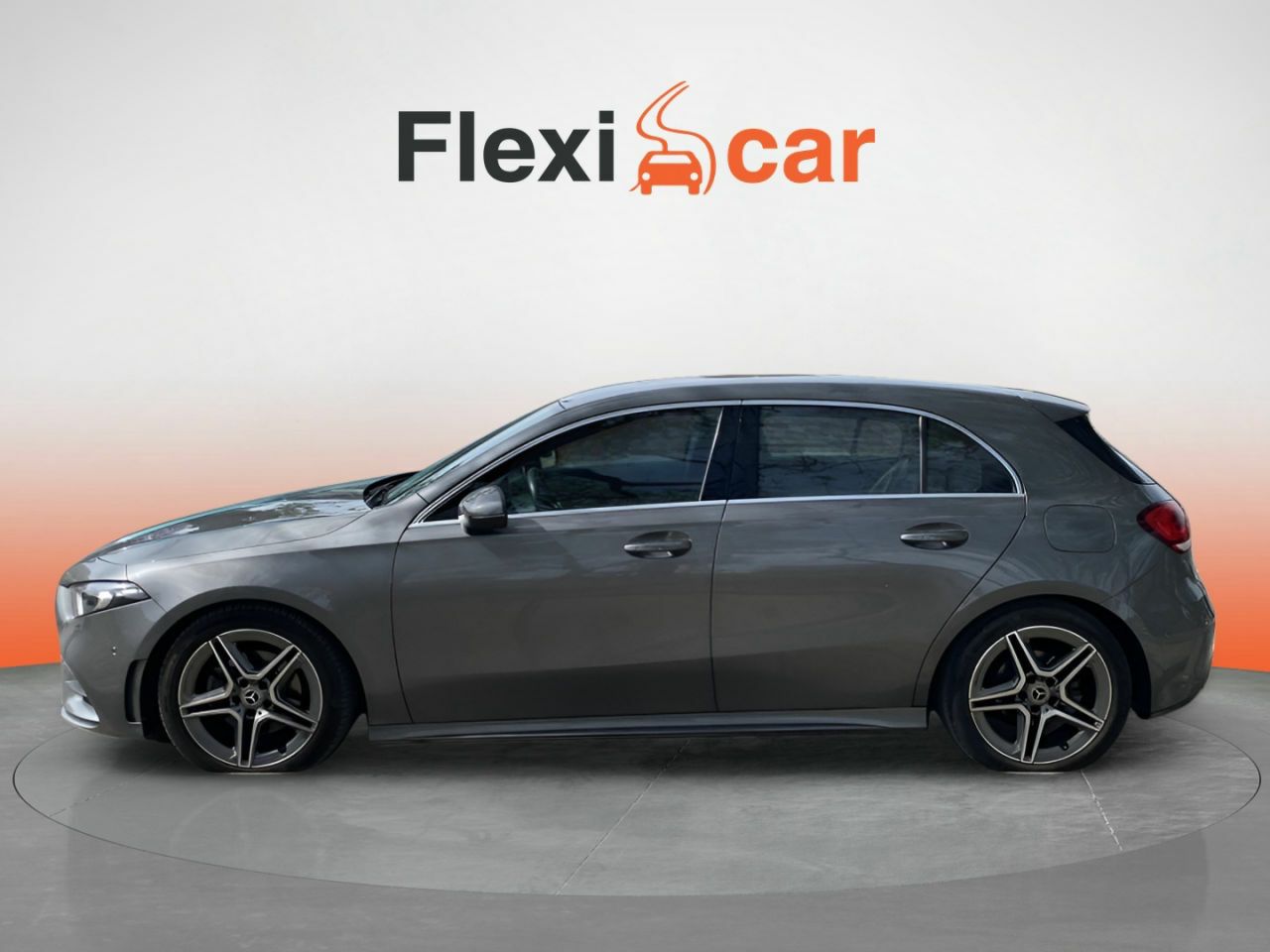 mercedes clase a 2021 / foto grande (3)