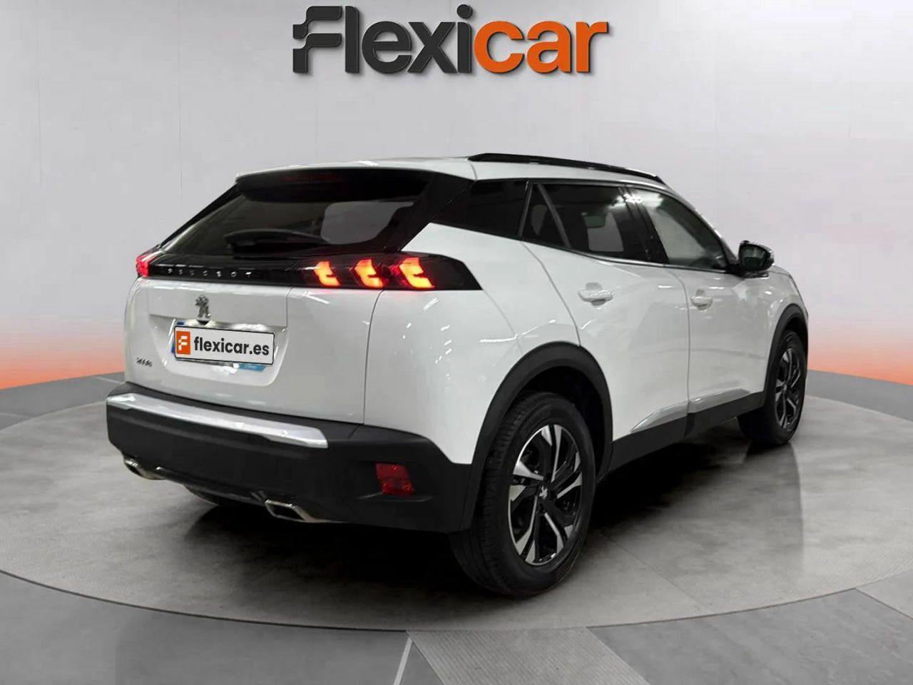 peugeot 2008 2020 / foto grande (3)