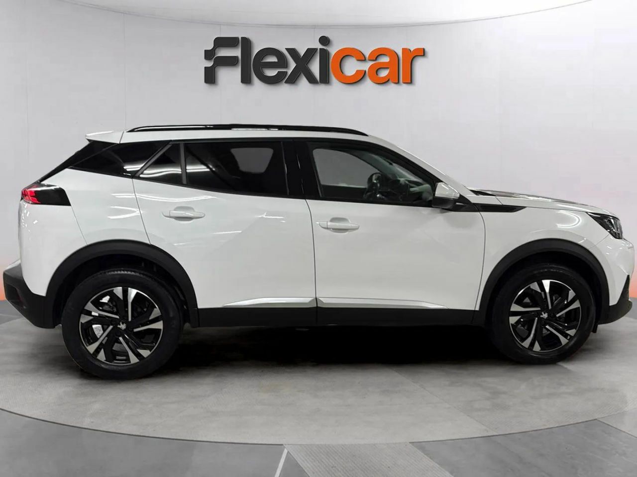 peugeot 2008 2020 / foto grande (2)