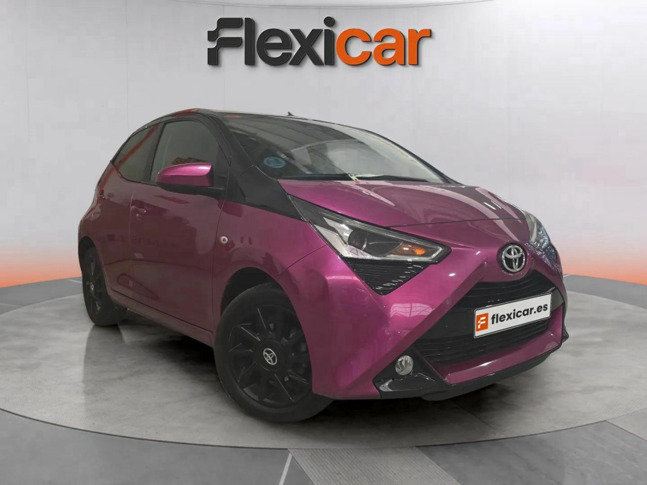 Toyota yaris 2018 segunda mano  de segunda mano - toyota aygo 2018 /