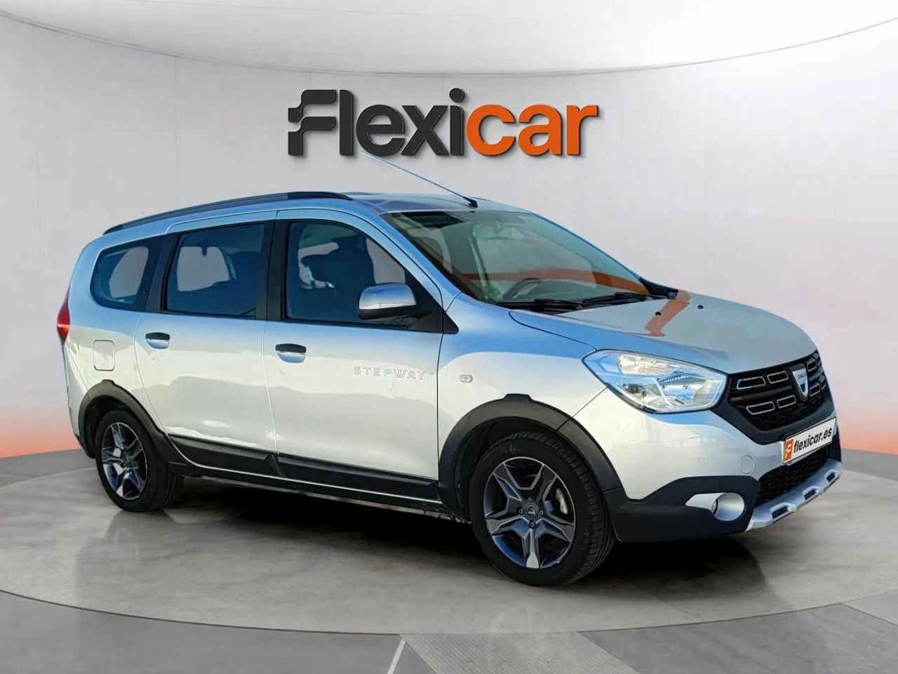 Dacia sandero 2017 5 puertas  de segunda mano - dacia lodgy 2017 /