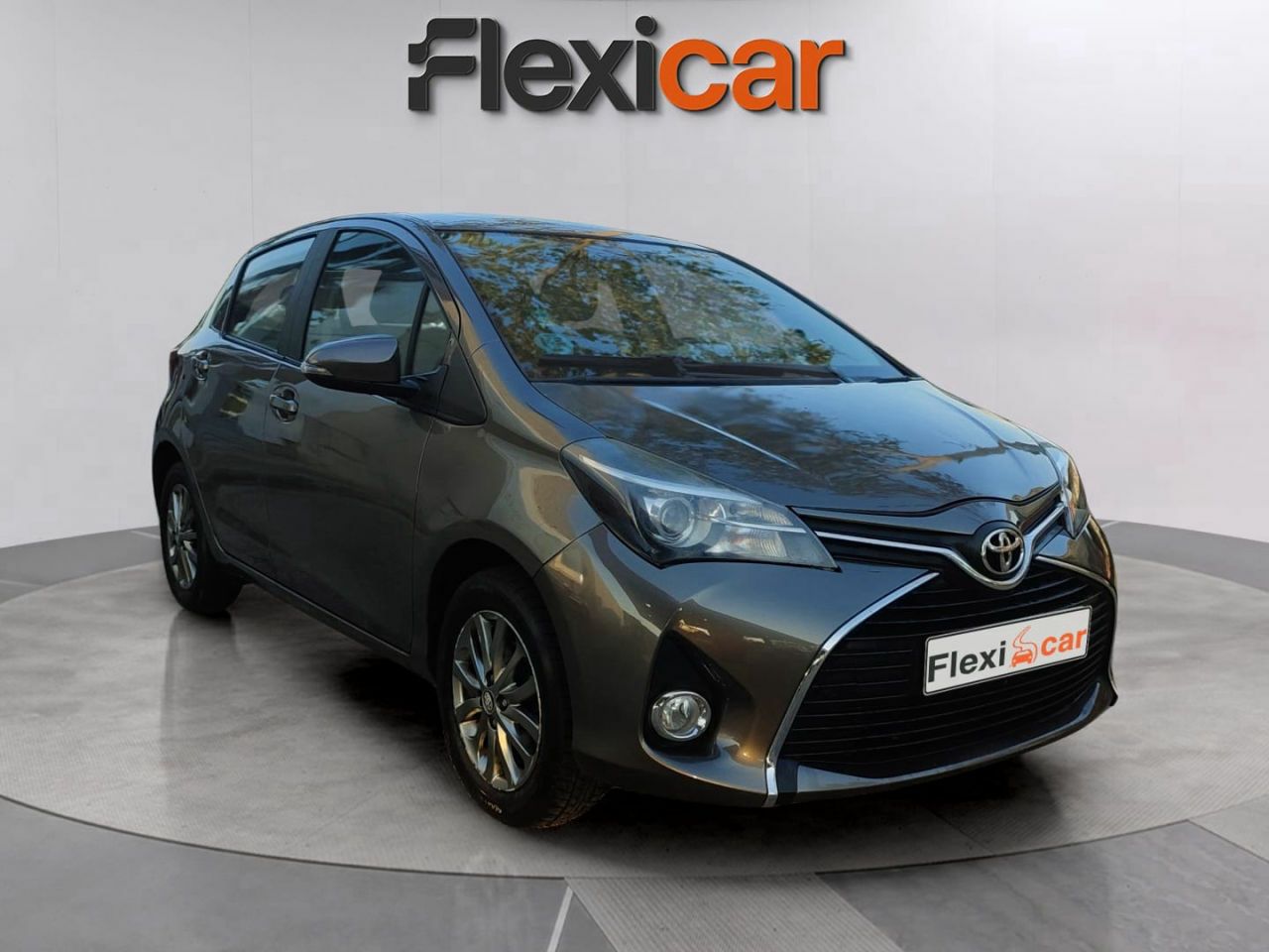 Foto toyota yaris 2016 /