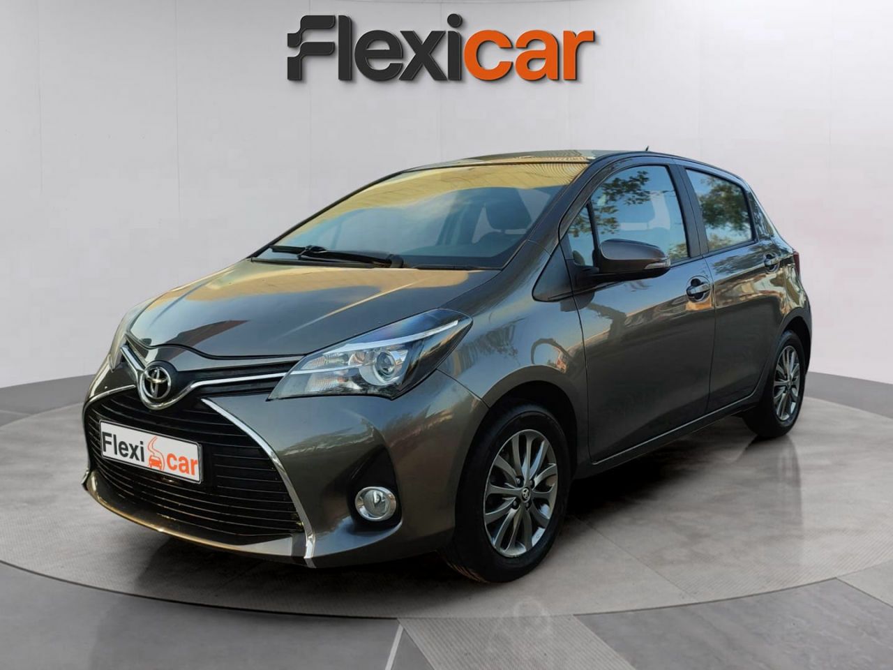toyota yaris 2016 / foto grande (3)