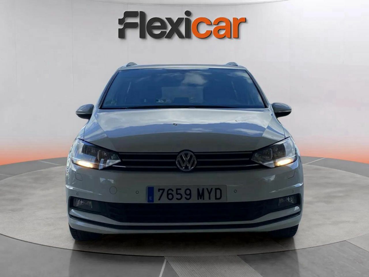 volkswagen touran 2019 / foto grande (2)