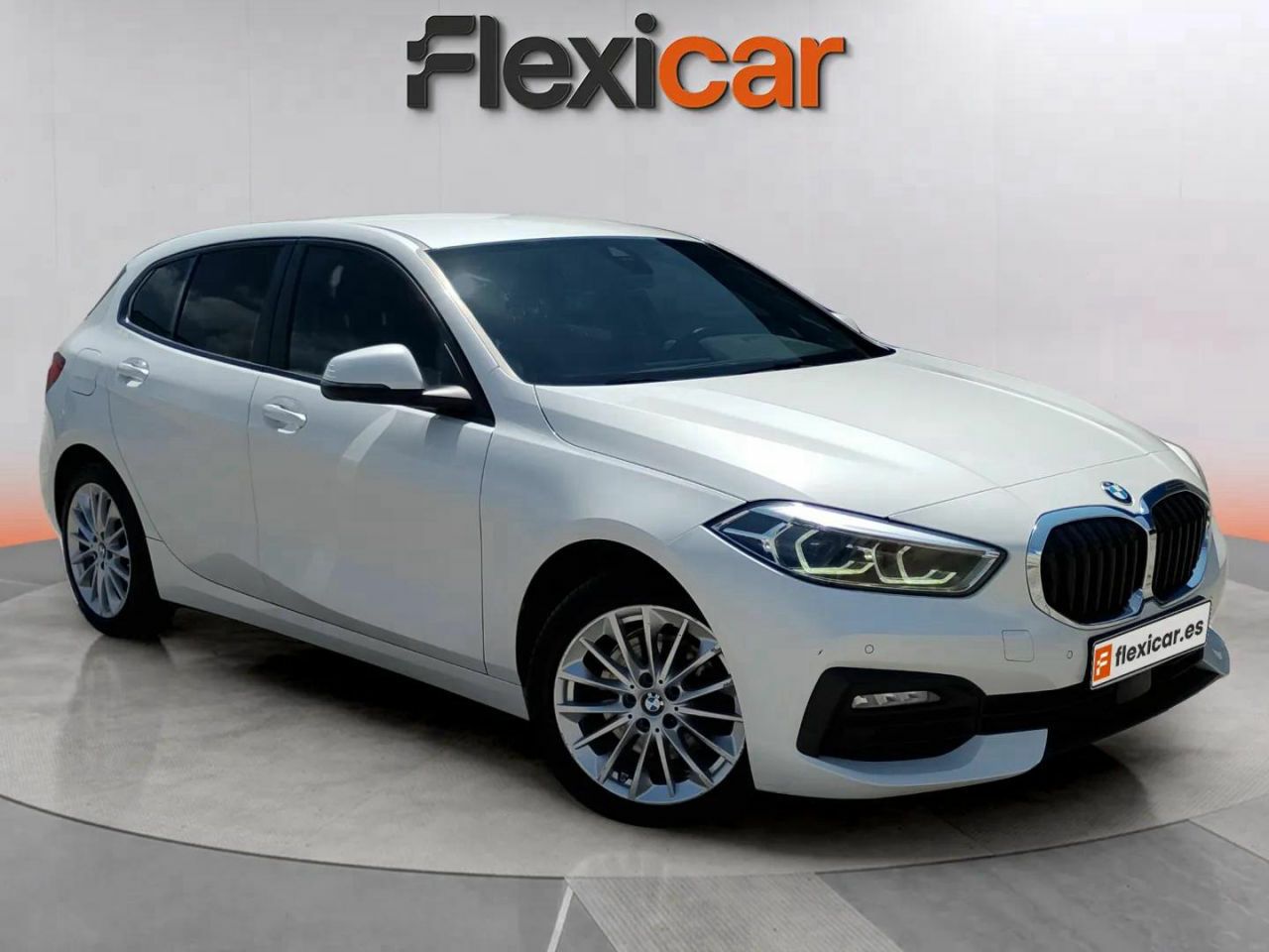 Foto bmw serie 1 2021 /