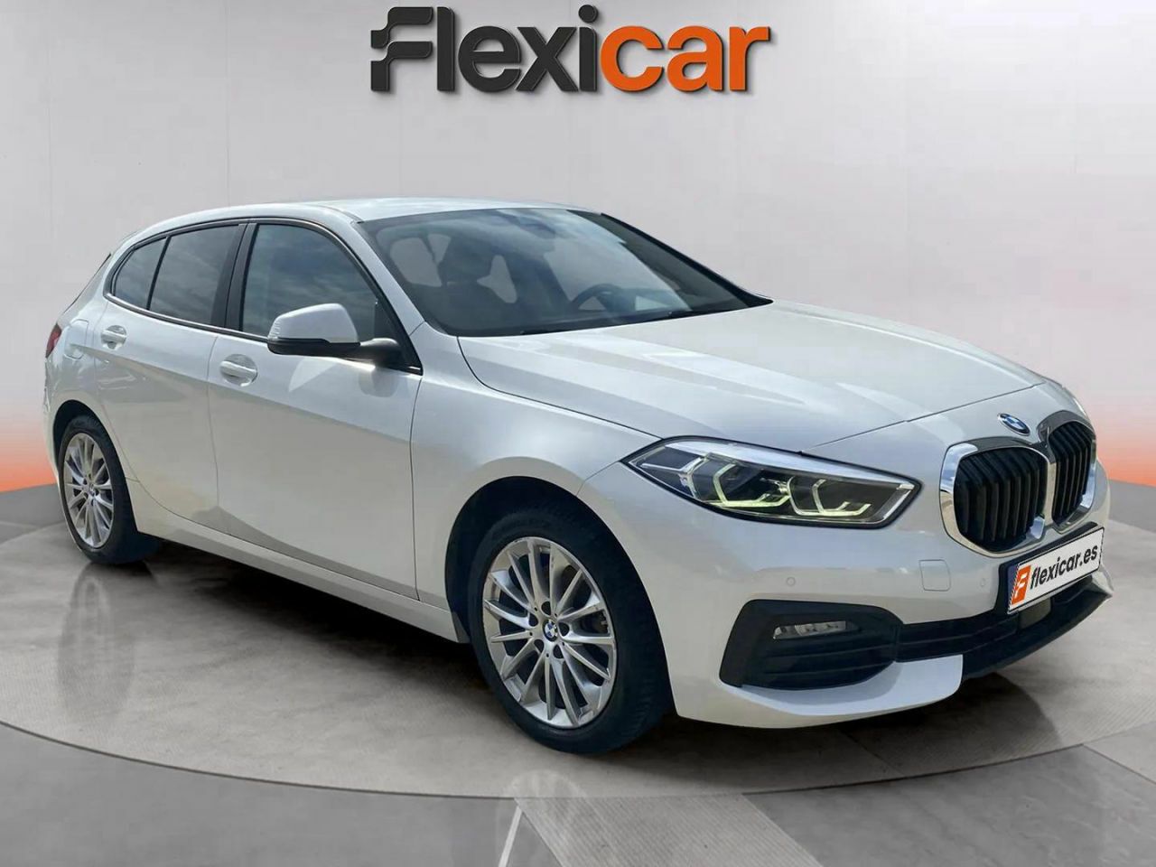 Foto bmw serie 1 2022 /