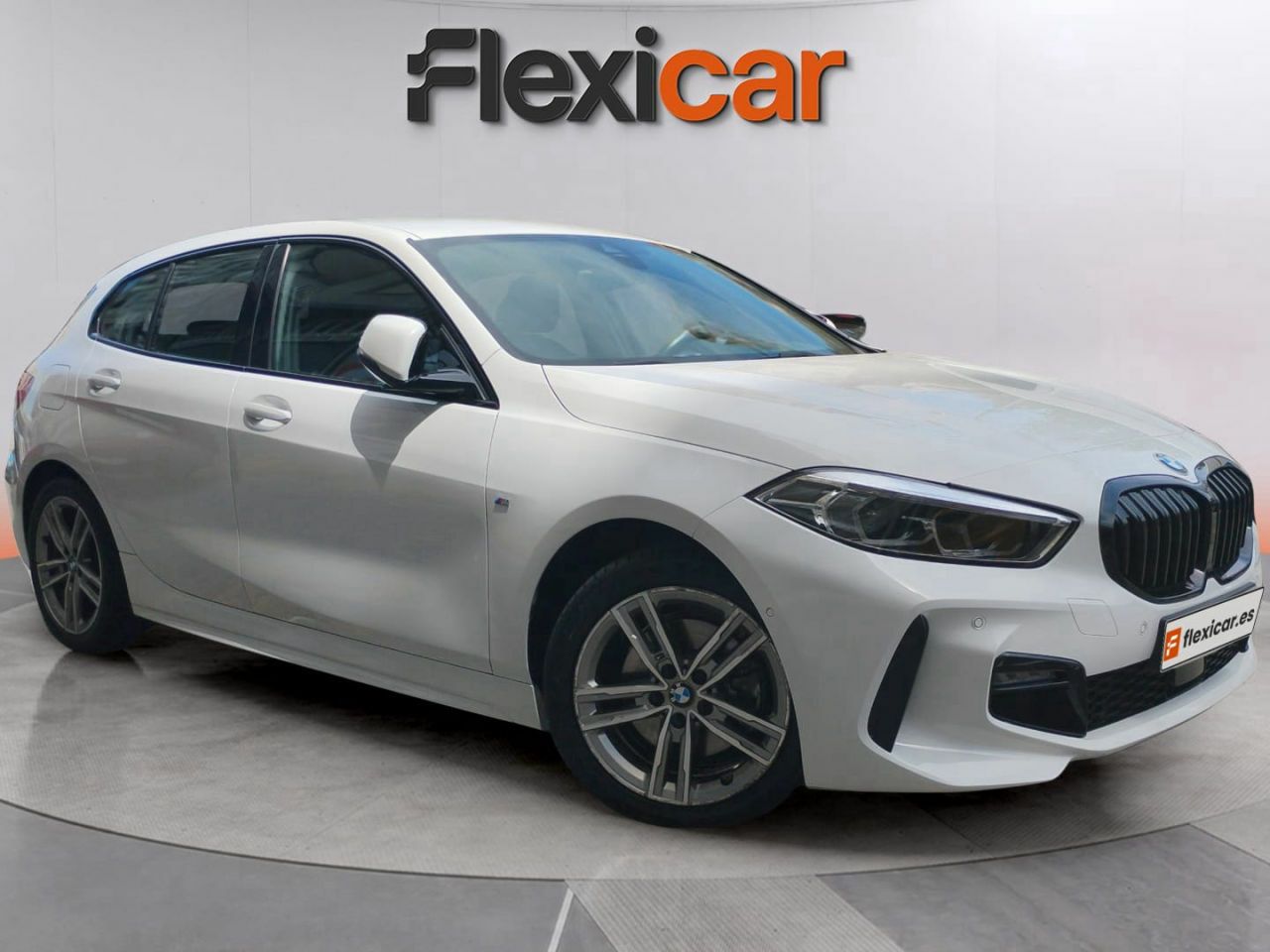 Foto bmw serie 1 2022 /