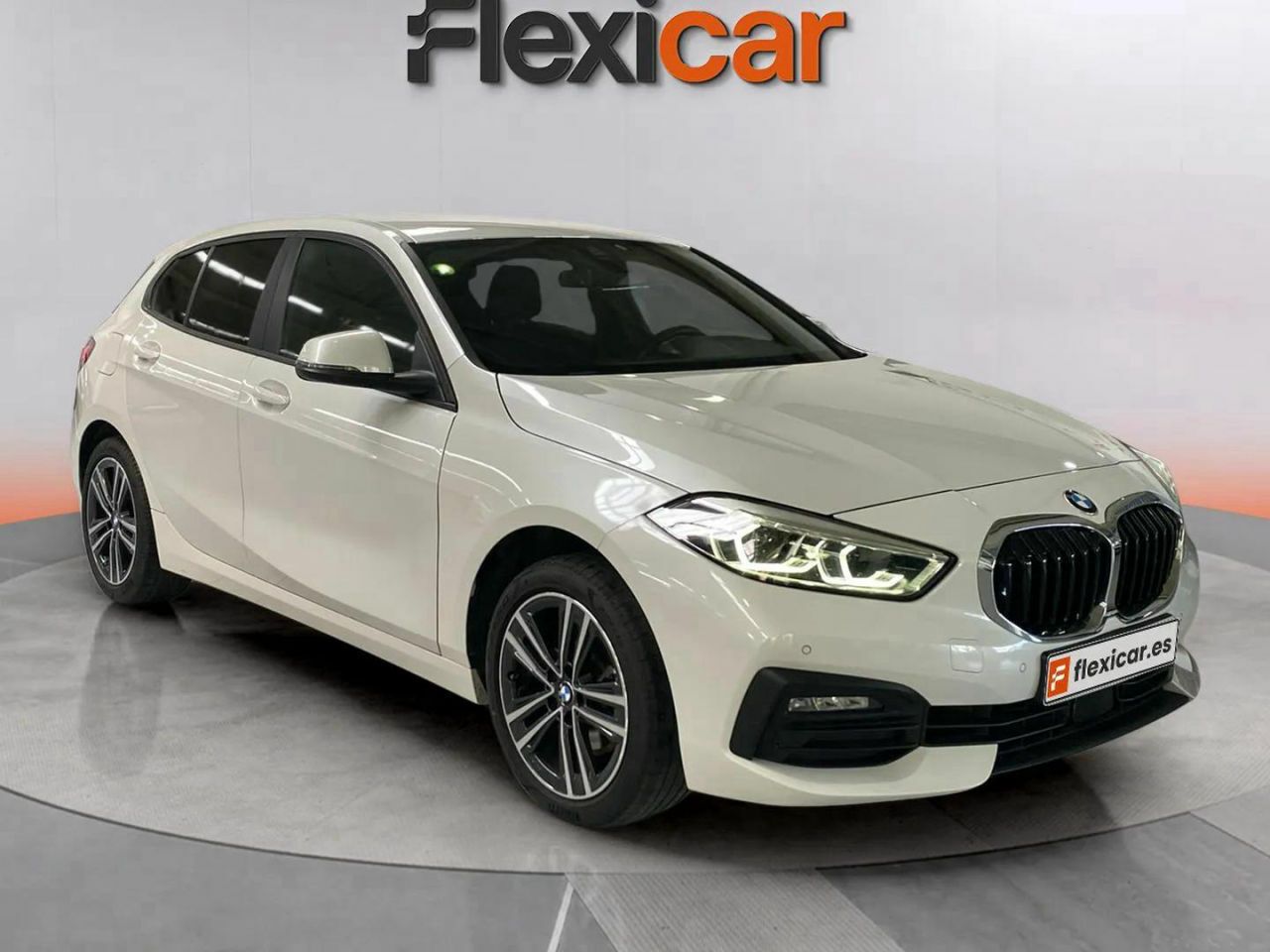 Foto bmw serie 1 2021 /