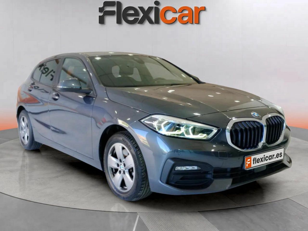Foto bmw serie 1 2021 /