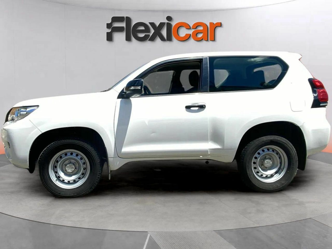 toyota land cruiser 2020 / foto grande (3)