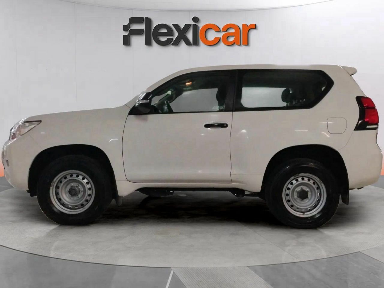 toyota land cruiser 2020 / foto grande (3)