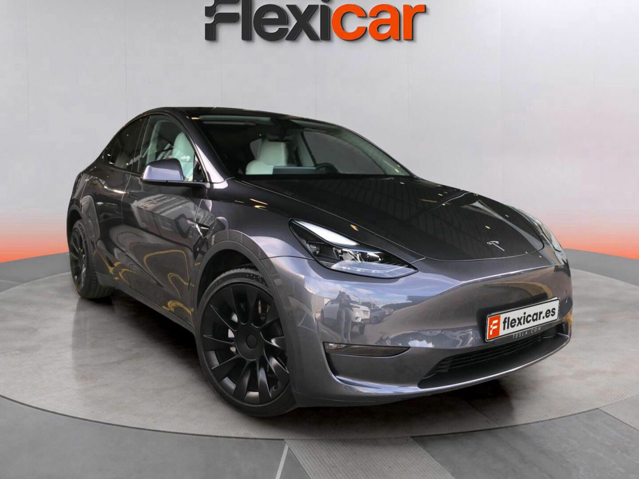 Foto tesla model y 2022 /