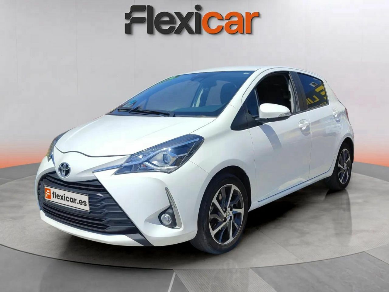 toyota yaris 2019 / foto grande (3)