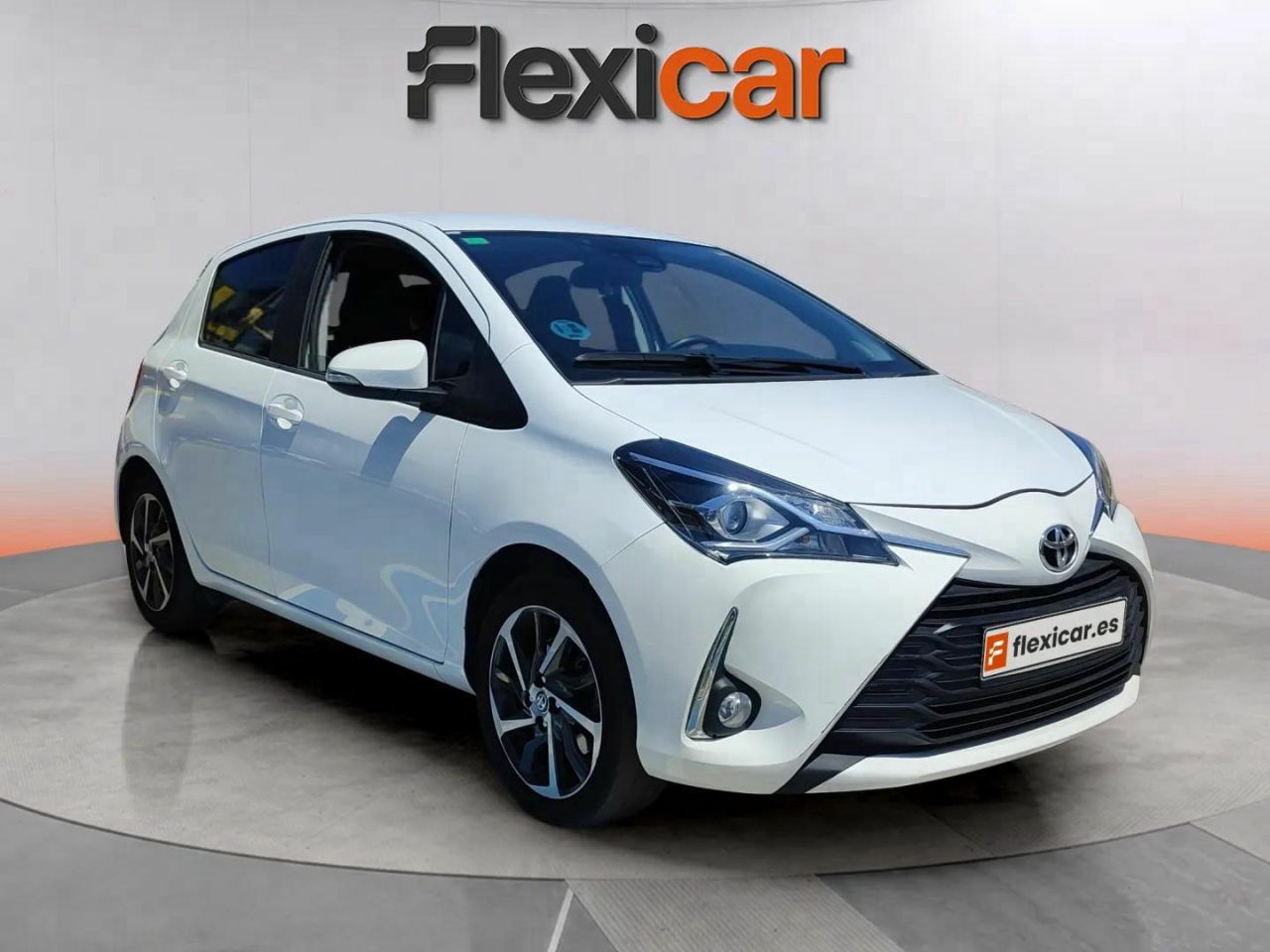 Foto toyota yaris 2019 /
