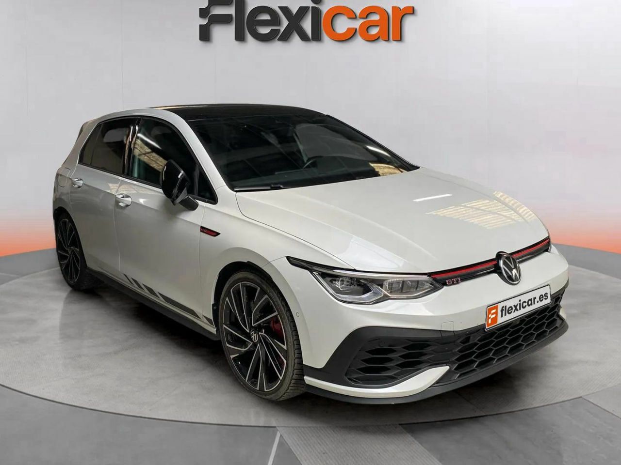 Foto volkswagen golf 2021 /