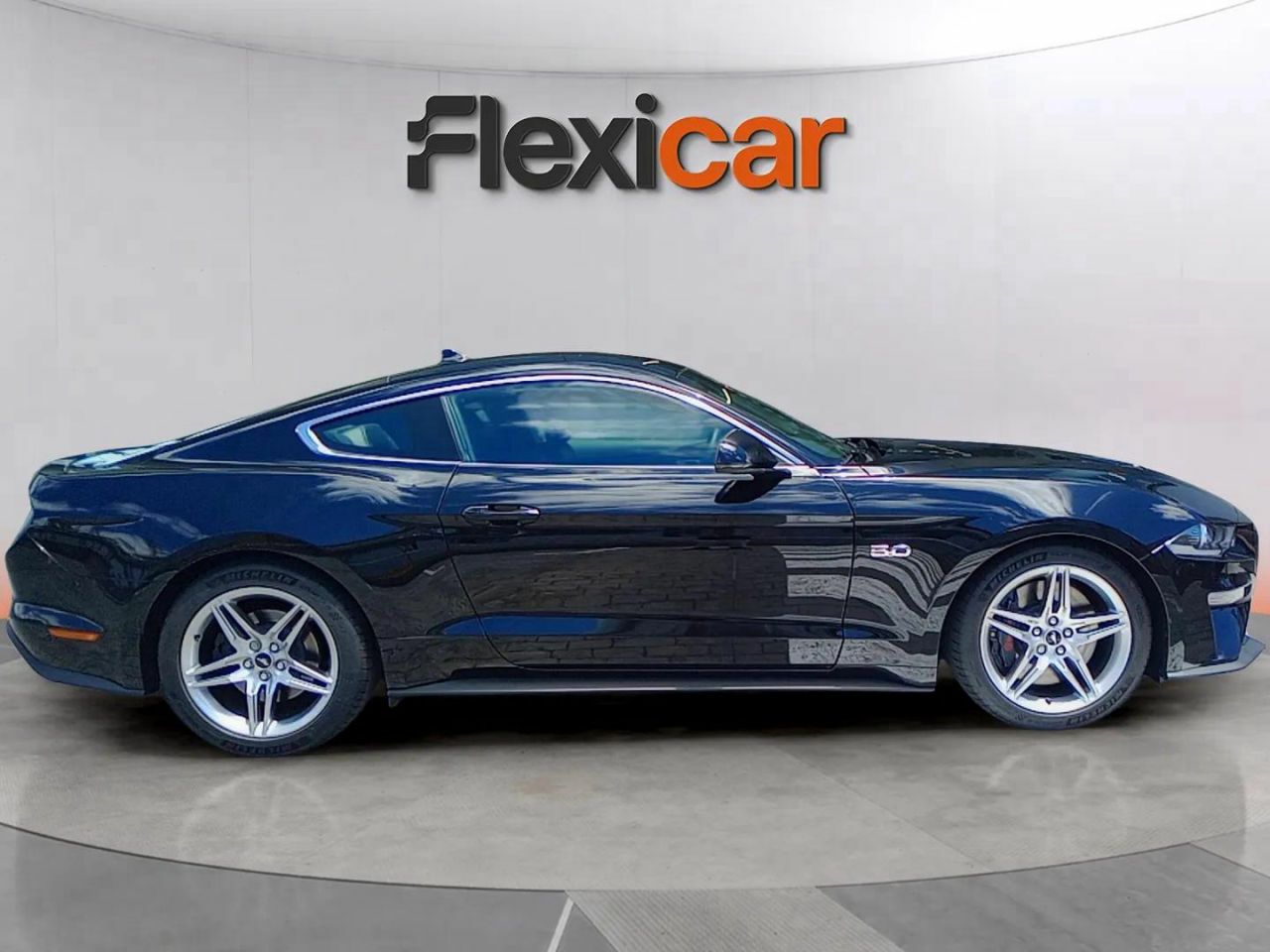ford mustang 2022 / foto grande (3)