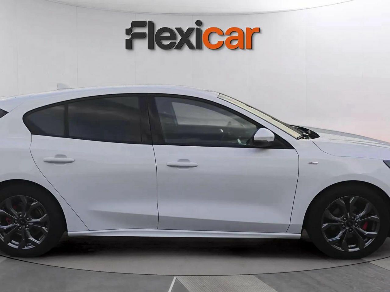 ford focus 2025 / foto grande (2)