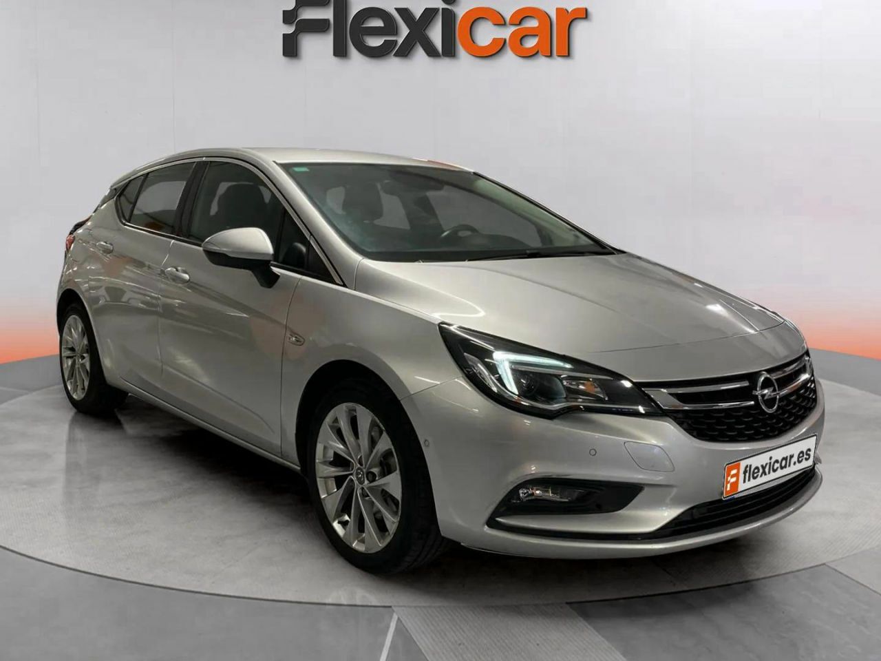 Foto opel astra 2017 /