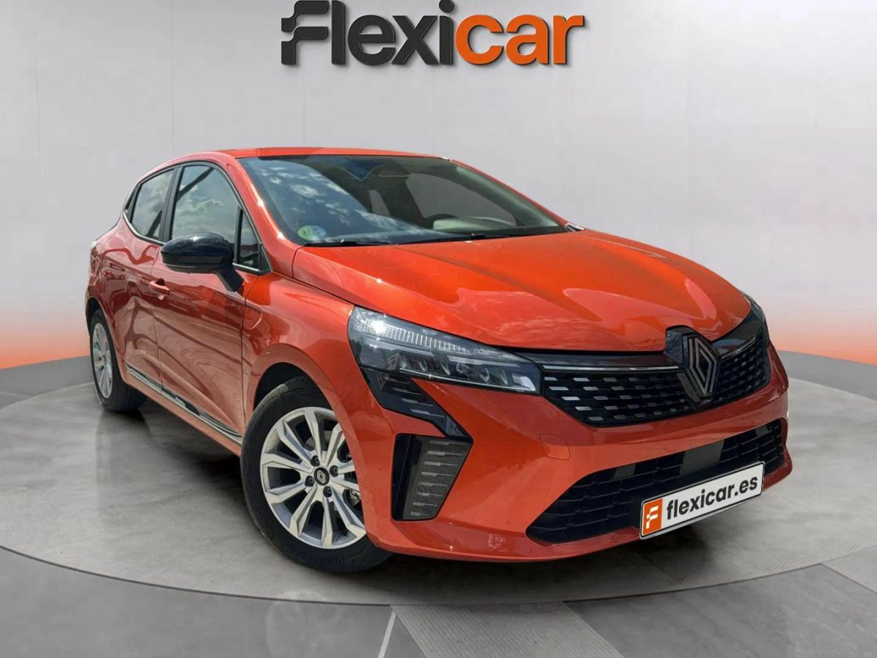 Foto renault clio 2024 /