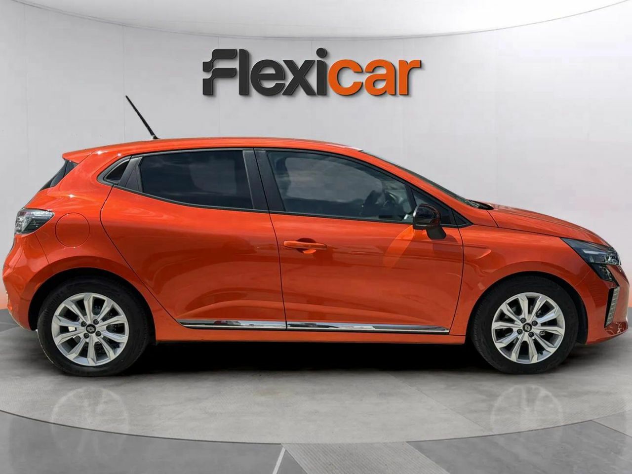 renault clio 2024 / foto grande (3)