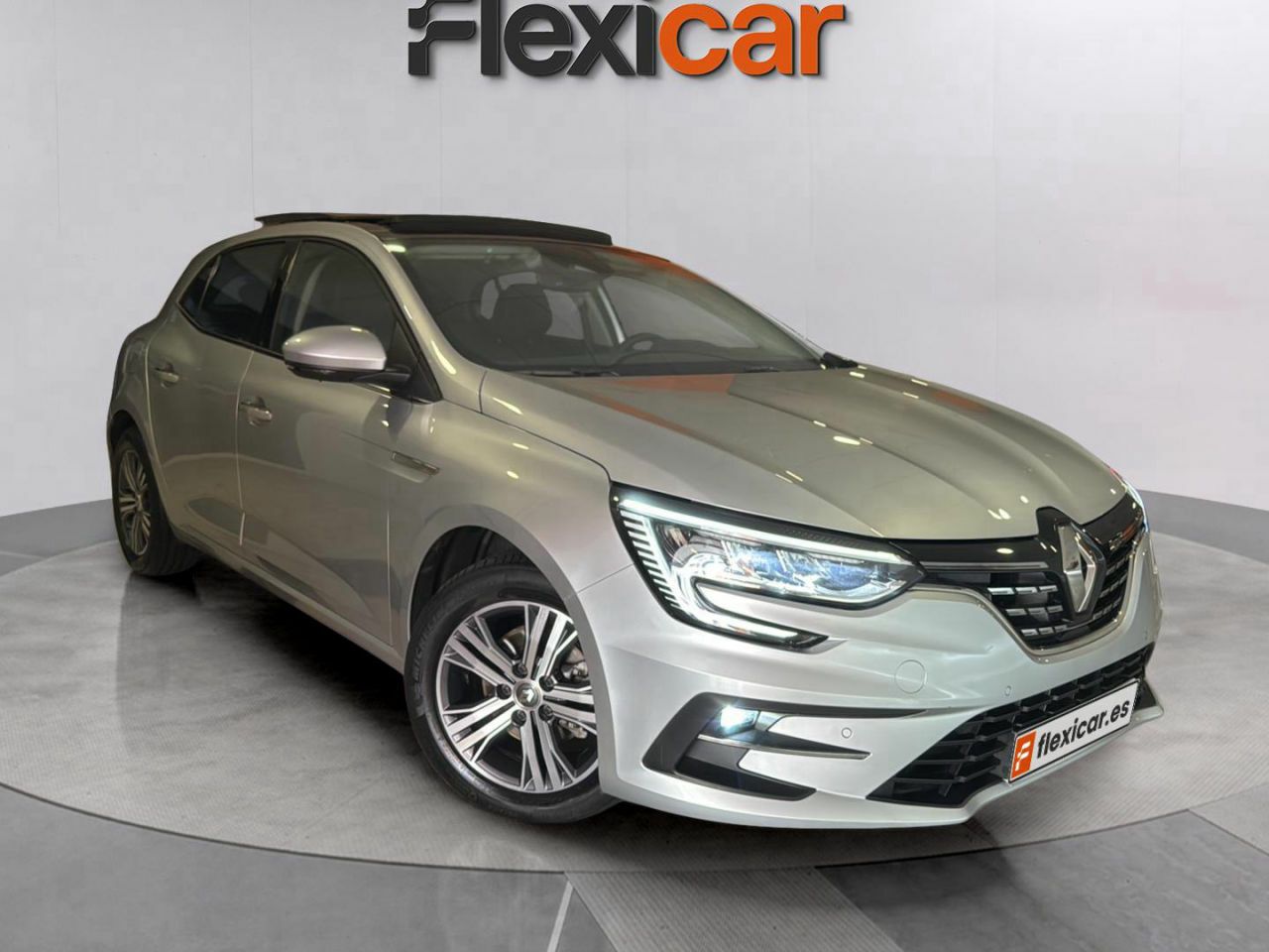 Foto renault megane 2022 /