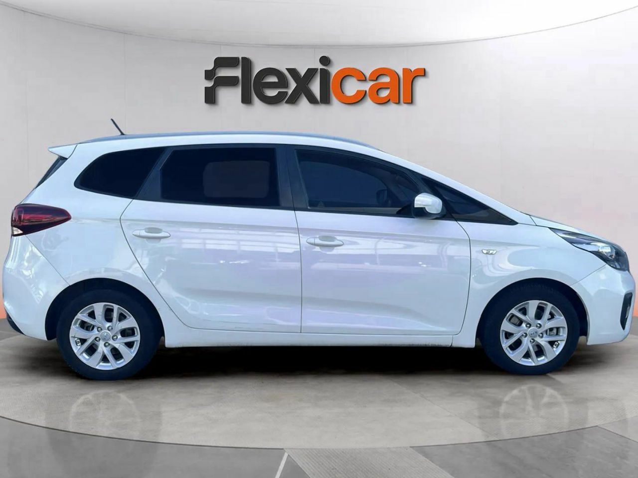 kia carens 2018 / foto grande (3)