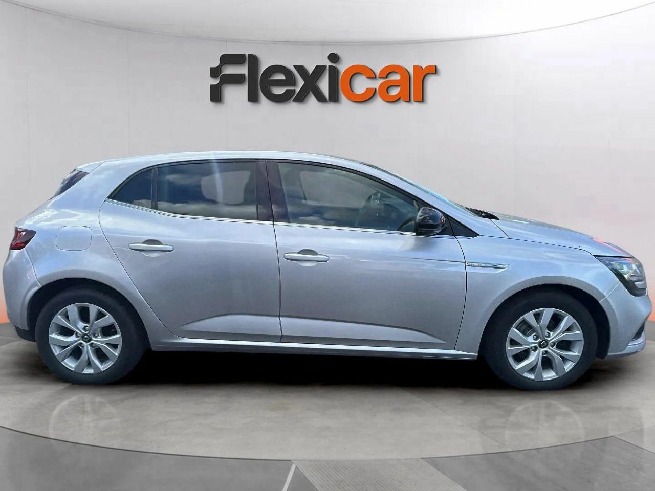 renault megane 2019 / foto grande (3)