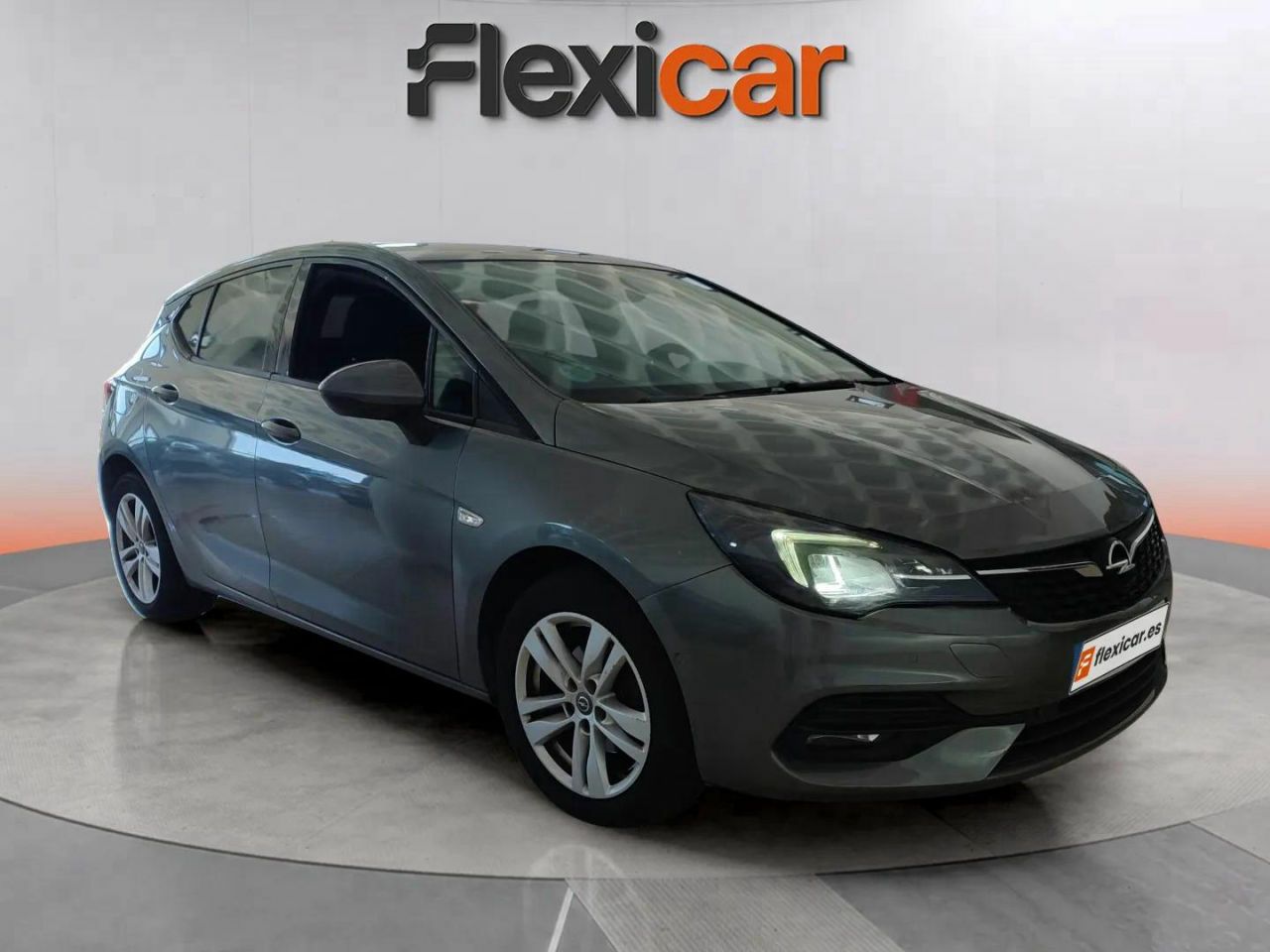 Foto opel astra 2019 /