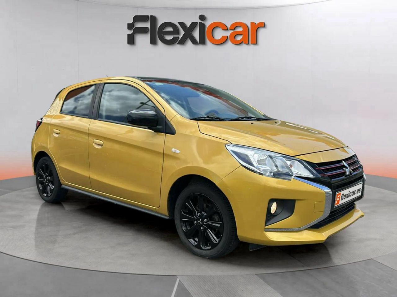 Foto mitsubishi space star 2022 /