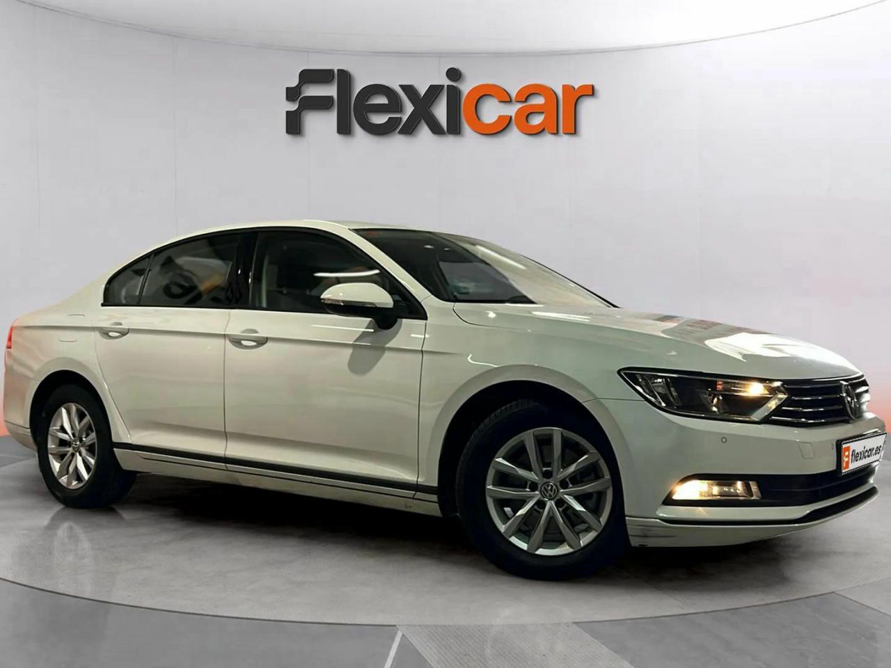 Foto volkswagen passat 2018 /
