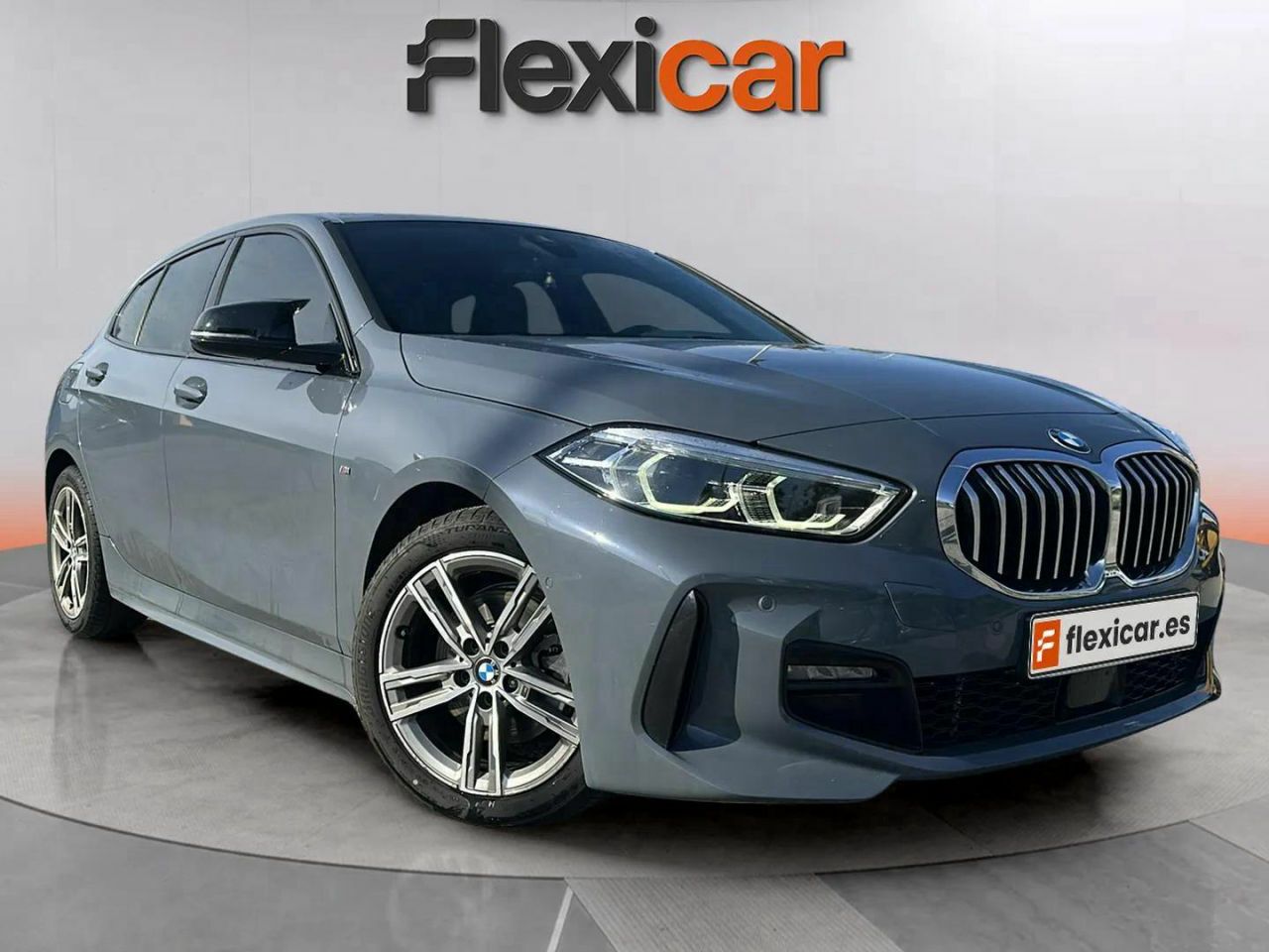 Foto bmw serie 1 2020 /